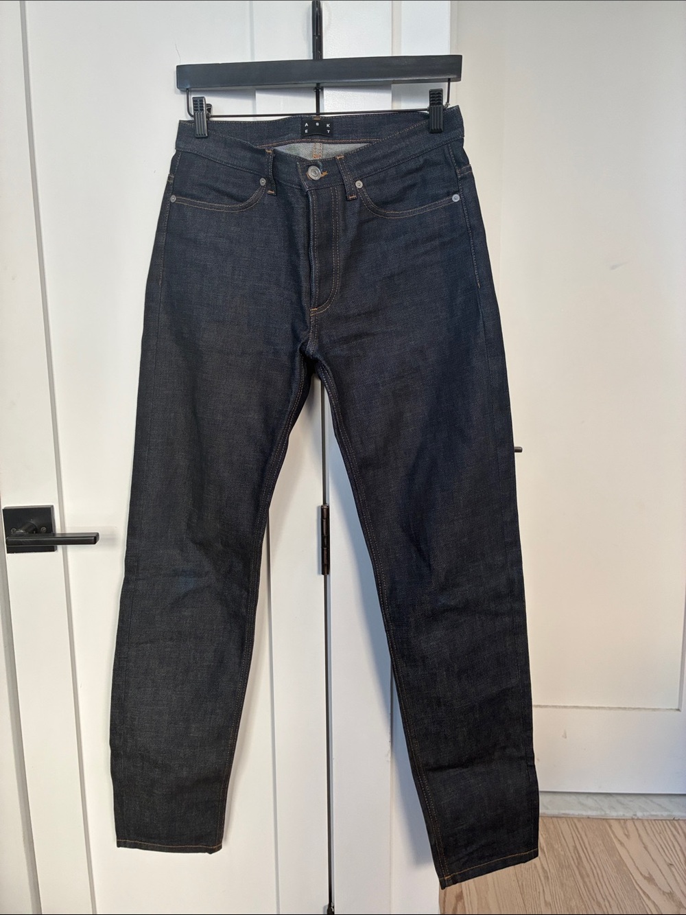 Men's Straight-Leg Jeans in Deep Black